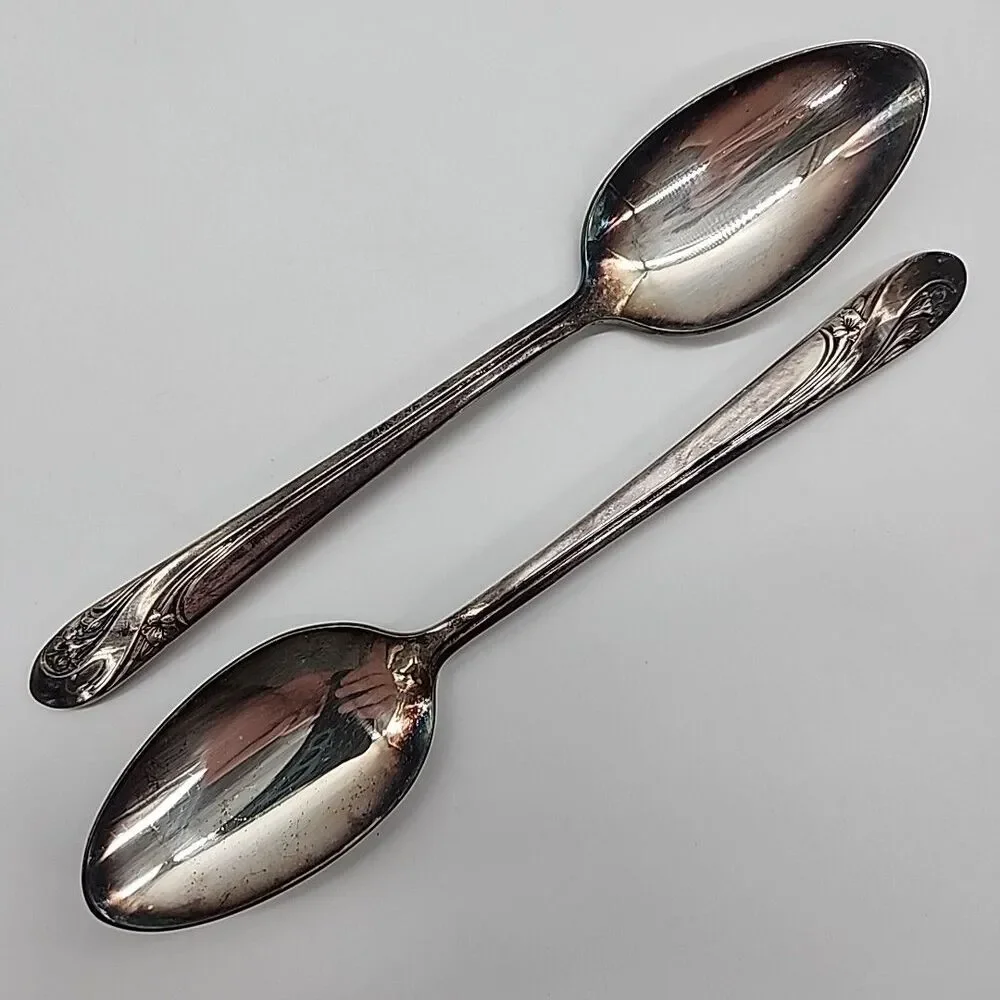Vtg Holmes Edwards Silver Plate Romance 1925 Inlaid Flatware 2 Tea Spoons